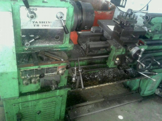 แท่นกลึง ต้าชิง 700 B 5 ฟุต 3 เพลา เกียร์บล็อก มีเบรก สภาพสวยๆ ด่วนๆ 74,000