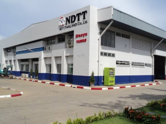 สนใจเครื่องจักรกลหนักนำเข้าจากต่างประเทศ สภาพดี ราคาไม่แพง ติดต่อผมได้เลยครับ 098-2492100 ภัทร