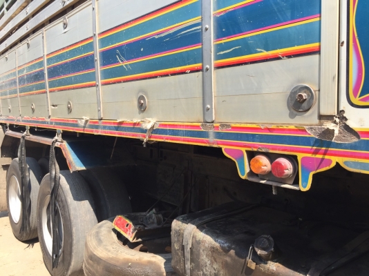 สิบล้อ อีซูซุ 270ปี40 ดั้มมีเนียม สภาพดีสวยบางเดิมพร้อมวิ่งงาน ทะเบียนพร้อมโอน