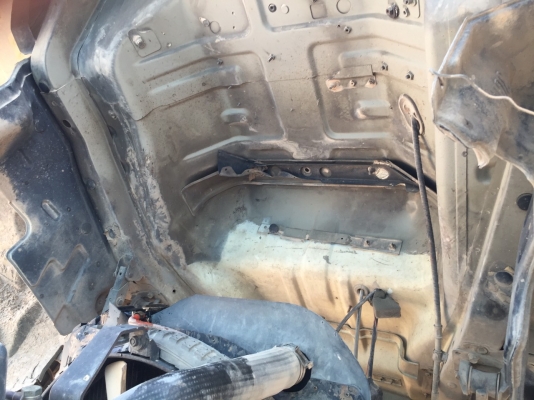 สิบล้อ อีซูซุ 270ปี40 ดั้มมีเนียม สภาพดีสวยบางเดิมพร้อมวิ่งงาน ทะเบียนพร้อมโอน