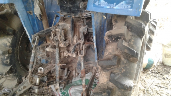 ขายตามสภาพรถไถแชมป์30แรงเครื่องไม่ติดมีโฟวิน