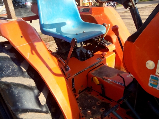 ปิดการขายแล้วคับขอบคุณนายหัวสมขาย รถไถ่คูโบต้า L3408   สภาพสวย อุปกรณ์ 2ชิ้น  พร้อมใช้งาน เล่มติดมือ...