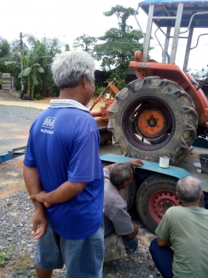 ปิดการขายแล้วคับขอบคุณนายหัวสมขาย รถไถ่คูโบต้า L3408   สภาพสวย อุปกรณ์ 2ชิ้น  พร้อมใช้งาน เล่มติดมือ...