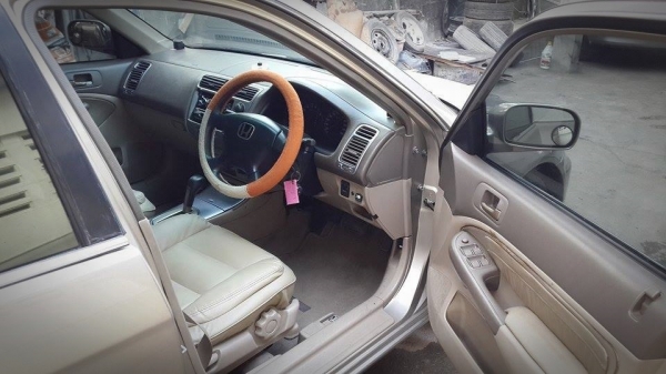 Honda civic ไดแมนชั่นสุดสวย +++++++ ราคา 175,000 บ