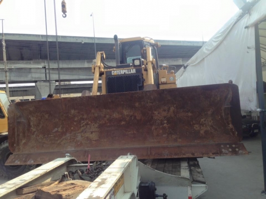 ขายแล้ว SOLD OUT D6H ราคาถูก จำหน่าย รถ เครื่องจักร นำเข้า100\% อปกรณ์ทุกชิด ราคาถูก eurotec. 0818176901