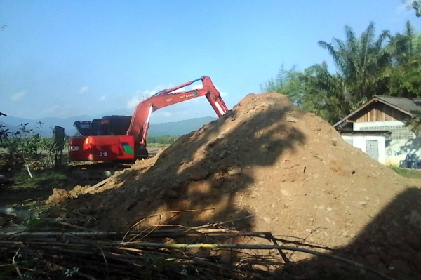 รถขุด HITACHI EX120-2