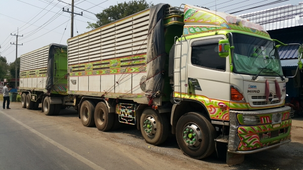 ขายรถพ่วง 24 ล้อ แม่-ลูก กระบะเนียมคอกเกษตรดั้ม อู่.ธวัชชัย HINO 380 ปี.56 รถสวย ยางเต็ม ราคา.3000000 สนใจโทรจองด่วน ขายรถพ่วง 24 ล้อ แม่-ลูก กระบะเนียมคอกเกษตรดั้ม อู่.ธวัชชัย HINO 380 ปี.56 รถสวย ยางเต็ม ราคา.3000000 สนใจโทรจองด่วน