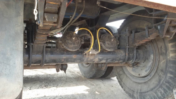 ขายด่วนพ่วงแม่ลูกเดก้า24ล้อ ไม่ดั๊มแม่ยาว7ม.ลูกยาว8ม.มีทุกอย่างครบขาดเครื่อง