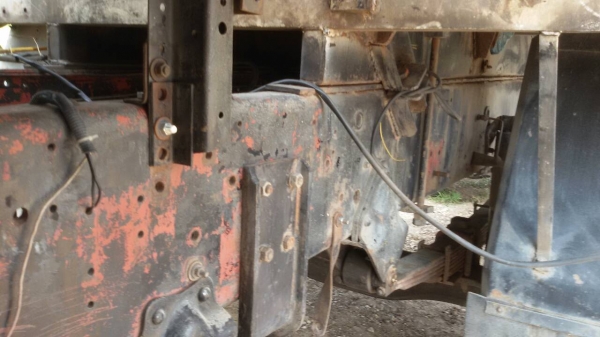 ขายด่วนพ่วงแม่ลูกเดก้า24ล้อ ไม่ดั๊มแม่ยาว7ม.ลูกยาว8ม.มีทุกอย่างครบขาดเครื่อง