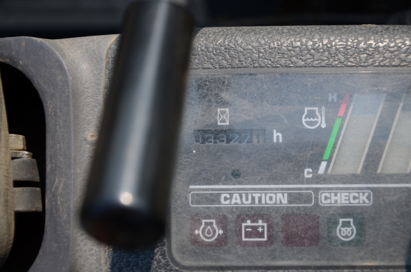 ขายแม็คโค KOMATSU PC27MR-1 ปี2002 นำเข้าจากญี่ปุ่น ไม่เคยผ่านการใช้งานในไทย ขายแม็คโค KOMATSU PC27MR-1 ปี2002 นำเข้าจากญี่ปุ่น ไม่เคยผ่านการใช้งานในไทย