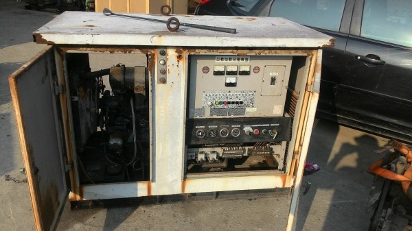 ***ขาย เครื่องปั่นไฟ  20kva เก่านอก***สนใจติดต่อ 092 315 8787 กอล์ฟ