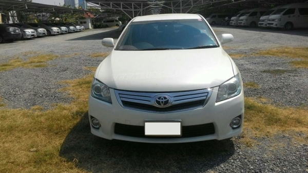 รถเก๋ง TOYOTA CAMARY HYBRID 2.4 V ปี 2011