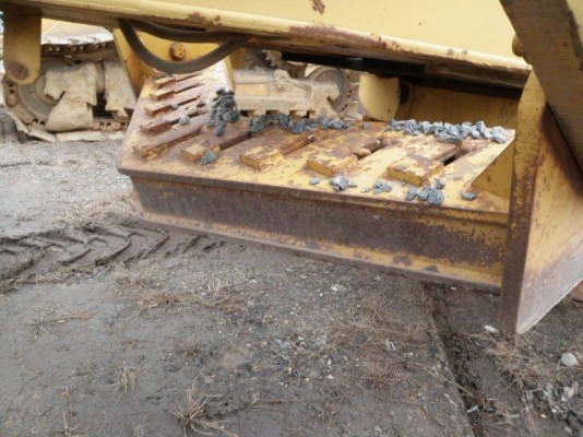 กำลังเข้าไทย!! รถเกรด CATERPILLAR 12G#61M10225 กำลังเข้าไทย!! รถเกรด CATERPILLAR 12G#61M10225