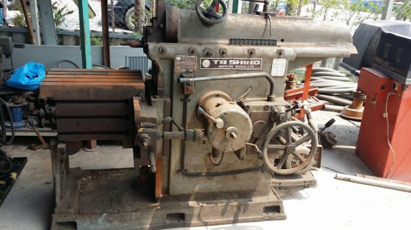 เครื่องไสเหล็ก TA SHING 25 สภาพสวยแจ่ม ราคา 25,000.- รีบมาจัดไปครับ ของดีนานๆมาที