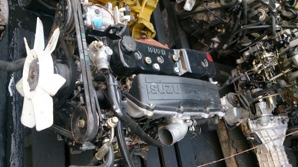 เครื่องอิซุสุ 4JB เครื่องนอกสวยๆ เกีร์ยสวย คอมแอร์ตัวปั่นเพาเวอร์ เครื่องอิซุสุ 4JB เครื่องนอกสวยๆ เกีร์ยสวย คอมแอร์ตัวปั่นเพาเวอร์