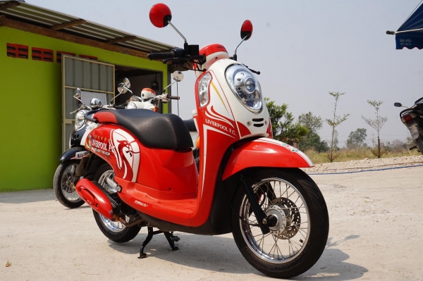 ขาย HONDA SCOOPY I ลายลิเวอร์พูล สวยสดสุดๆ รถปี 56 เอกสารทะเบียนพร้อมโอน ภาษี พรบ เต็ม ขาย HONDA SCOOPY I ลายลิเวอร์พูล สวยสดสุดๆ รถปี 56 เอกสารทะเบียนพร้อมโอน ภาษี พรบ เต็ม