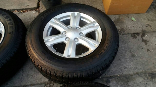 ล้อ isuzu mu-x ขอบ 17 พร้อมยางป้ายแดง 255 65 17 ชุดล่ะ 19800