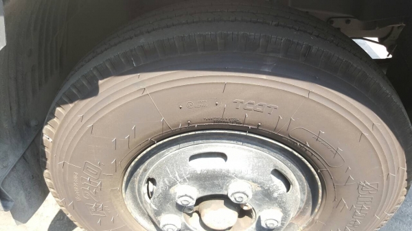 ขาย 6 ล้อ ฮีโน่ 150 แรง ปี 50 ตู้เปียก  สภาพดี พร้อมใช้  จัดแนนท์ได้ครับ สนใจติดต่อ 081-9420141  ,  081-5715326