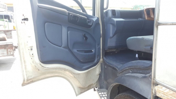 ขาย 6 ล้อ ฮีโน่ 150 แรง ปี 50 ตู้เปียก  สภาพดี พร้อมใช้  จัดแนนท์ได้ครับ สนใจติดต่อ 081-9420141  ,  081-5715326