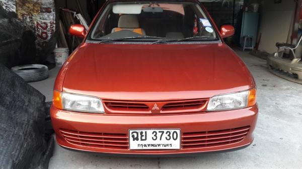 MITSUBISHI LANCER