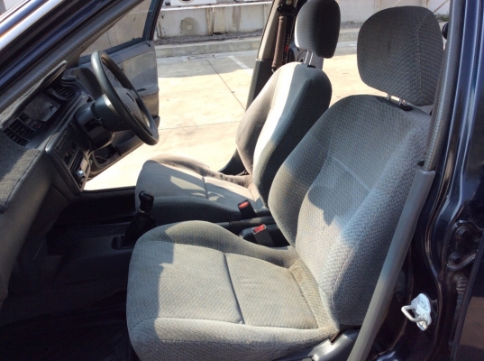 ขาย Honda civic 4ประตู ปี96 เครื่อง V-tec 1.6 D16A เกียร์ธรรมดา ติดแก๊สLPG เพาเวอร์ ไฟฟ้าทั้งคัน ภายในสวยเดิมๆเบาะกำมะหยี่เดิมๆไฟฟ้าใช้ได้หมด แอร์เย็นฉ่ำวิทยุCD ตัวถังเดิมๆห้องเครื่องเดิมๆสียังเงามีริ้วรอยบ้าง แม็ก15"ยางดี รถขับดีมาก พร้อมใช้ครับ ภาษ