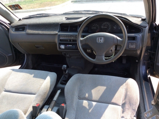 ขาย Honda civic 4ประตู ปี96 เครื่อง V-tec 1.6 D16A เกียร์ธรรมดา ติดแก๊สLPG เพาเวอร์ ไฟฟ้าทั้งคัน ภายในสวยเดิมๆเบาะกำมะหยี่เดิมๆไฟฟ้าใช้ได้หมด แอร์เย็นฉ่ำวิทยุCD ตัวถังเดิมๆห้องเครื่องเดิมๆสียังเงามีริ้วรอยบ้าง แม็ก15"ยางดี รถขับดีมาก พร้อมใช้ครับ ภาษ