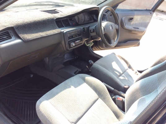 ขาย Honda civic 4ประตู ปี96 เครื่อง V-tec 1.6 D16A เกียร์ธรรมดา ติดแก๊สLPG เพาเวอร์ ไฟฟ้าทั้งคัน ภายในสวยเดิมๆเบาะกำมะหยี่เดิมๆไฟฟ้าใช้ได้หมด แอร์เย็นฉ่ำวิทยุCD ตัวถังเดิมๆห้องเครื่องเดิมๆสียังเงามีริ้วรอยบ้าง แม็ก15"ยางดี รถขับดีมาก พร้อมใช้ครับ ภาษ