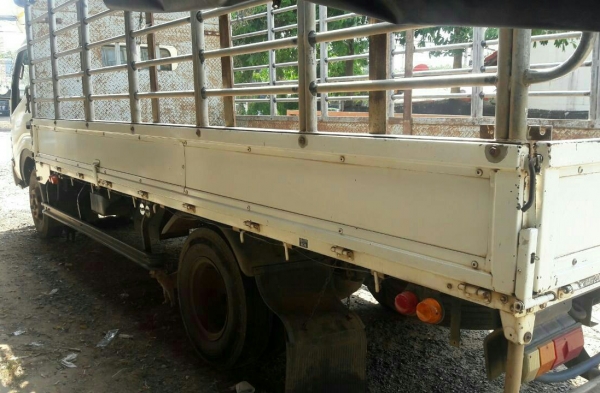 หกล้อ ฮีโน่ ดูโท่ XZU 421ปี53ช่วงยาว5ม สภาพดีสวยบางเดิมพร้อมใช้ ทะเบียนพร้อมโอน หกล้อ ฮีโน่ ดูโท่ XZU 421ปี53ช่วงยาว5ม สภาพดีสวยบางเดิมพร้อมใช้ ทะเบียนพร้อมโอน