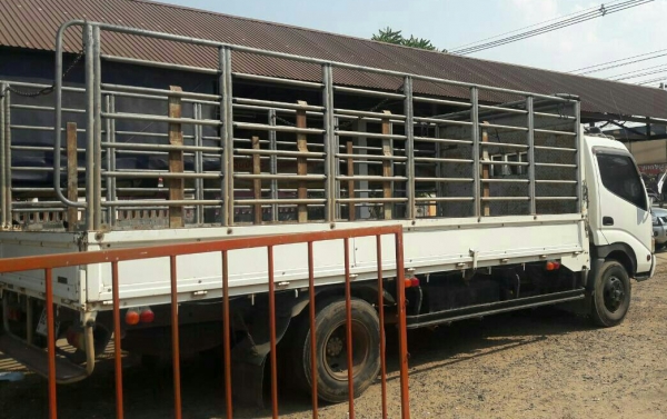 หกล้อ ฮีโน่ ดูโท่ XZU 421ปี53ช่วงยาว5ม สภาพดีสวยบางเดิมพร้อมใช้ ทะเบียนพร้อมโอน หกล้อ ฮีโน่ ดูโท่ XZU 421ปี53ช่วงยาว5ม สภาพดีสวยบางเดิมพร้อมใช้ ทะเบียนพร้อมโอน