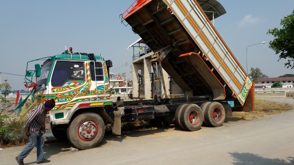 ขายรถ มิตซูบิชิ ไอ้หลงเทอร์โบ 6D16 วางเครื่อง 6D17 ยังไม่ลงเล่ม พร้อมใช้งาน ราคา 750000 บาท ขายรถ มิตซูบิชิ ไอ้หลงเทอร์โบ 6D16 วางเครื่อง 6D17 ยังไม่ลงเล่ม พร้อมใช้งาน ราคา 750000 บาท