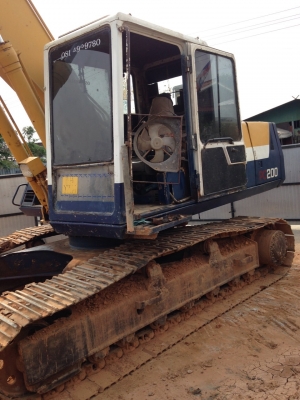 ขายรถแบ็คโฮ KOMATSU PC200-5