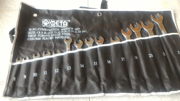 ชุดประแจรวมยี่ห้อ META (ประแจปากตายและประแจแหวน) จำนวน 14 ตัว