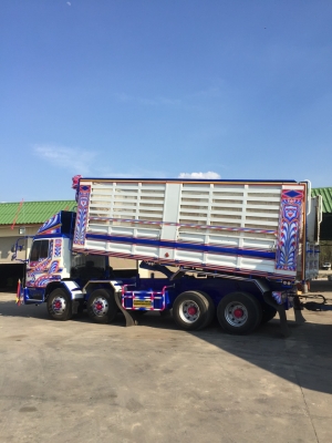 ขายรถ 12 ล้อ 2 เพลา แม่เดี่ยว กระบะเหล็กคอกเกษตรดั้ม อู่.มีโชครุ่งเรืองกิจ HINO PROFIA เครื่อง P11C-325 แรง รถสวย ยางใหม่ 12 เส้น ราคา1550000 สนใจรีบจองด่วน