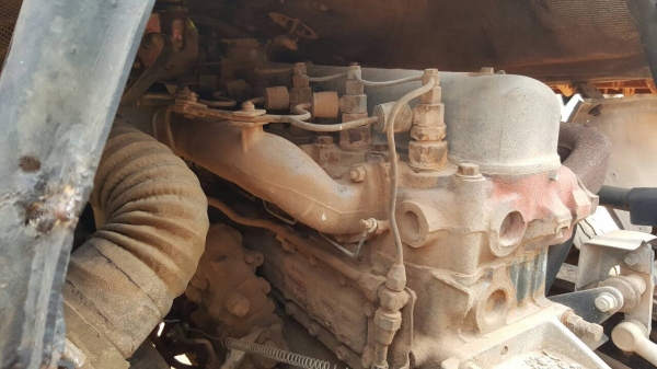 ขาย 6 ล้อดั้ม HINO KL340 เครื่อง EH100 150 แรงม้า คัสซีสวย เฟืองท้าย FUSO สโลว์อินเตอร์  พวงมาลัยพาวเวอร์ ทะเบียนพร้อมครับ