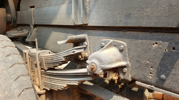 ขาย 6 ล้อดั้ม HINO KL340 เครื่อง EH100 150 แรงม้า คัสซีสวย เฟืองท้าย FUSO สโลว์อินเตอร์  พวงมาลัยพาวเวอร์ ทะเบียนพร้อมครับ