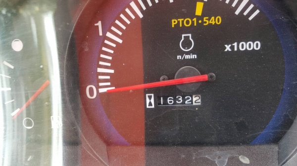 ขาย รถไถ KUBOTA L3608 เอกสารเล่มทะเบียนครบ อุปกรณ์มีผานดันหน้า และผาน 5