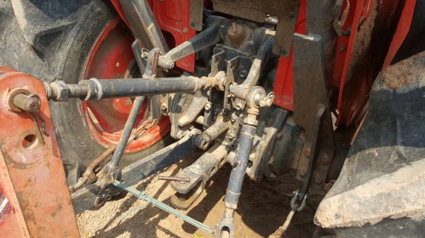 ขาย รถไถ KUBOTA L3608 เอกสารเล่มทะเบียนครบ อุปกรณ์มีผานดันหน้า และผาน 5