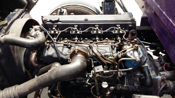 หกล้อ อีซูซุ NPR135ปี40 แอร์ พ.เวอร์ ช่วงล่างใหญ่ท้าย F กะบะยาว 4.5ม สภาพดีสวยบางเดิมพร้อมใช้ ทะเบียนพร้อมโอน