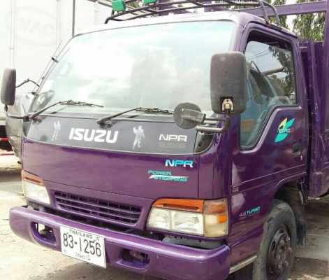 หกล้อ อีซูซุ NPR135ปี40 แอร์ พ.เวอร์ ช่วงล่างใหญ่ท้าย F กะบะยาว 4.5ม สภาพดีสวยบางเดิมพร้อมใช้ ทะเบียนพร้อมโอน