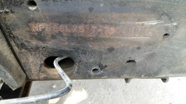 หกล้อ อีซูซุ NPR135ปี40 แอร์ พ.เวอร์ ช่วงล่างใหญ่ท้าย F กะบะยาว 4.5ม สภาพดีสวยบางเดิมพร้อมใช้ ทะเบียนพร้อมโอน