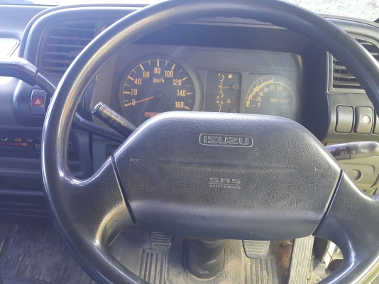 ขายISUZU ELF 4X4 ป้ายไม่ติดเวลา