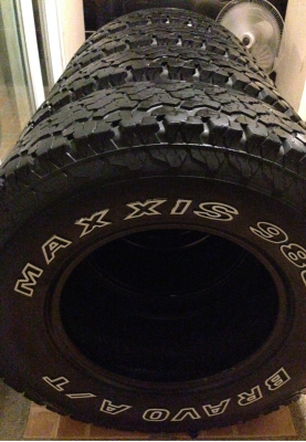 ยาง All Maxxis AT980 ตัวใหม่ 265 75 16 ปี14 ดอกเยอะ ไม่มีปะ ใช้กันยาว ราคาไม่แพง