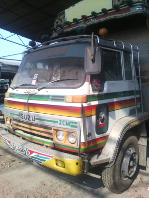 จองแล้วครับ สิบล้อ อีซูชุ JCM 6BG1-175 pawer เพาเดียว ช่วงยาว 6.20ม สภาพดีสวยเดิมๆพร้อมใช้งาน ทะเบียนพร้อมโอน