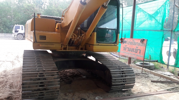 ขาย โคมัสสุ PC 200 รุ่น7 รถสวยจัดช่วงล่างเต็มหมดรับประกัน รถใช้งานแค่ 7060ชั่วโมง ชั่วโมงจิง เอกสารเล่มทะเบียน ปี53ครับ รถตอนแลกสาดสีแค่ตูดเป็นลอยนิดเดียว แต่สีไม่เหมือนเลยสาดทั้งคัน มีรูปก่อนทำหล ขาย โคมัสสุ PC 200 รุ่น7 รถสวยจัดช่วงล่างเต็มหมดรับประกัน รถใช้งานแค่ 7060ชั่วโมง ชั่วโมงจิง เอกสารเล่มทะเบียน ปี53ครับ รถตอนแลกสาดสีแค่ตูดเป็นลอยนิดเดียว แต่สีไม่เหมือนเลยสาดทั้งคัน มีรูปก่อนทำหล