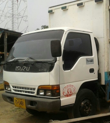 หกล้อ อีซูซุ NQR120ปี42ช่วงยาว5.50ม สภาพดีสวยเดิมๆพร้อมใช้ เล่มทะเบียนพร้อมโอน หกล้อ อีซูซุ NQR120ปี42ช่วงยาว5.50ม สภาพดีสวยเดิมๆพร้อมใช้ เล่มทะเบียนพร้อมโอน