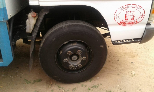 หกล้อ อีซูซุ NQR120ปี42ช่วงยาว5.50ม สภาพดีสวยเดิมๆพร้อมใช้ เล่มทะเบียนพร้อมโอน หกล้อ อีซูซุ NQR120ปี42ช่วงยาว5.50ม สภาพดีสวยเดิมๆพร้อมใช้ เล่มทะเบียนพร้อมโอน