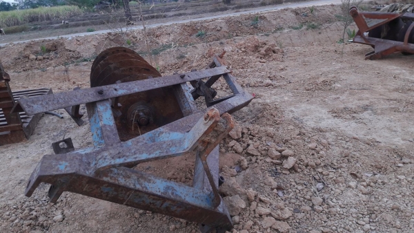 ผาน6x26"ยี่ห้อ ไคเฮงหลี 70แรงขึ้น ตามสภาพ ยังไม่ได้ประกอบ โครงสวย เก่าเก็บ