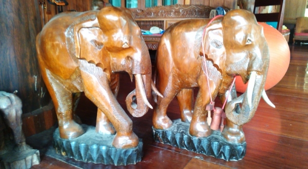 ช้างไม้สักเล็ขนาดสูง0.60 cm