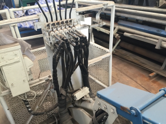 ขายรถเครน  กระเช้ายืดได้ 14 เมตร ขับเคลื่อน 4 ล้อ พร้อมใช้งานได้เลยครับสภาพสวย ขาย 280000บาท