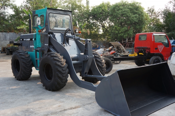 ขายรถตัก KOMUTSU 510 เก่านอก ต่อแขนและขยายบุ้งกี๋แล้ว